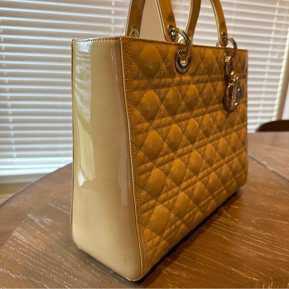 Dior Lady Dior Large Bag - Picture 10 of 11